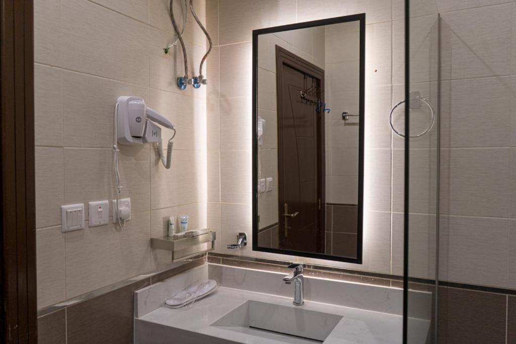 شاها 3 Apartment Riyadh Bagian luar foto
